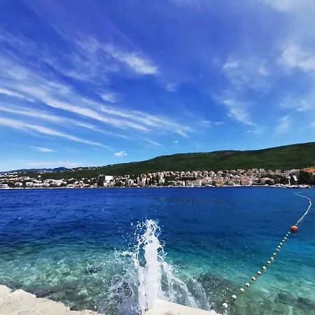 Olive アパート *