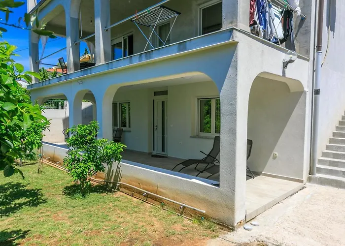 アパート Olive *